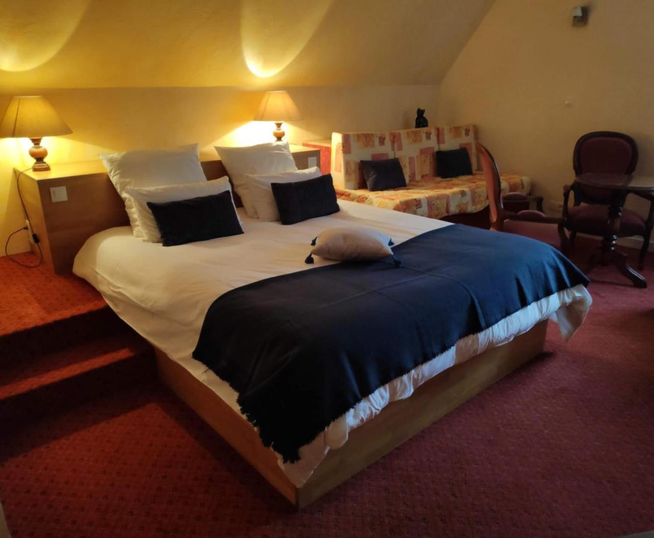 Logis Hotel Calisola Besancon - Soiree Etape Chalezeule Eksteriør bilde