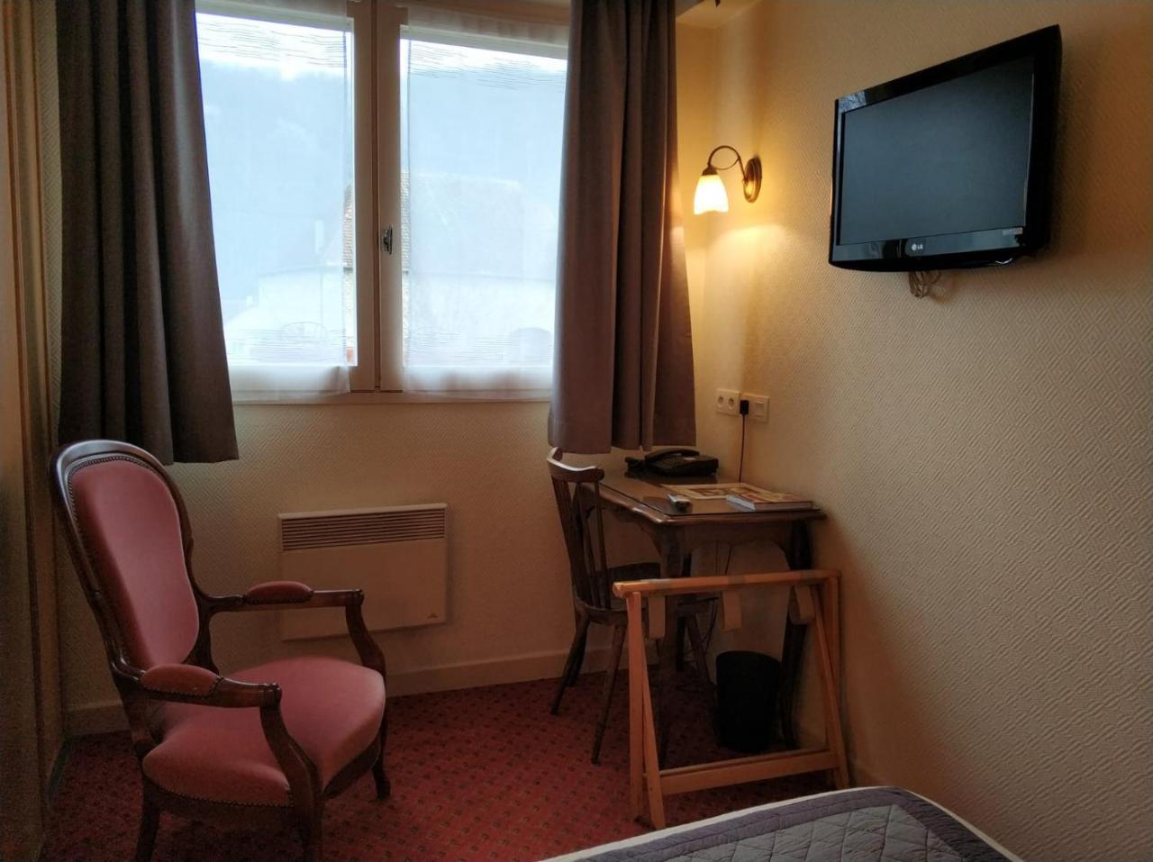 Logis Hotel Calisola Besancon - Soiree Etape Chalezeule Eksteriør bilde