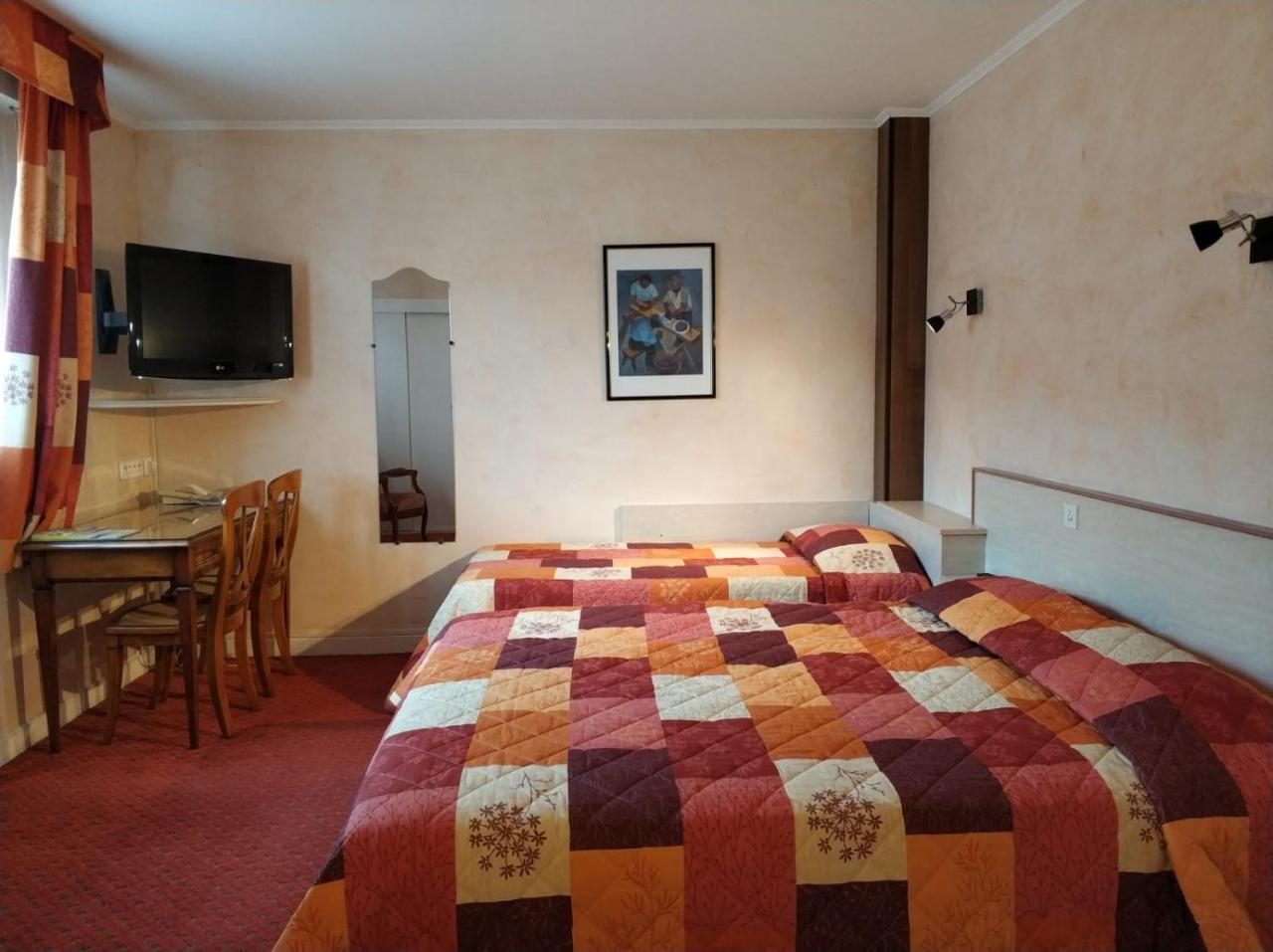 Logis Hotel Calisola Besancon - Soiree Etape Chalezeule Eksteriør bilde